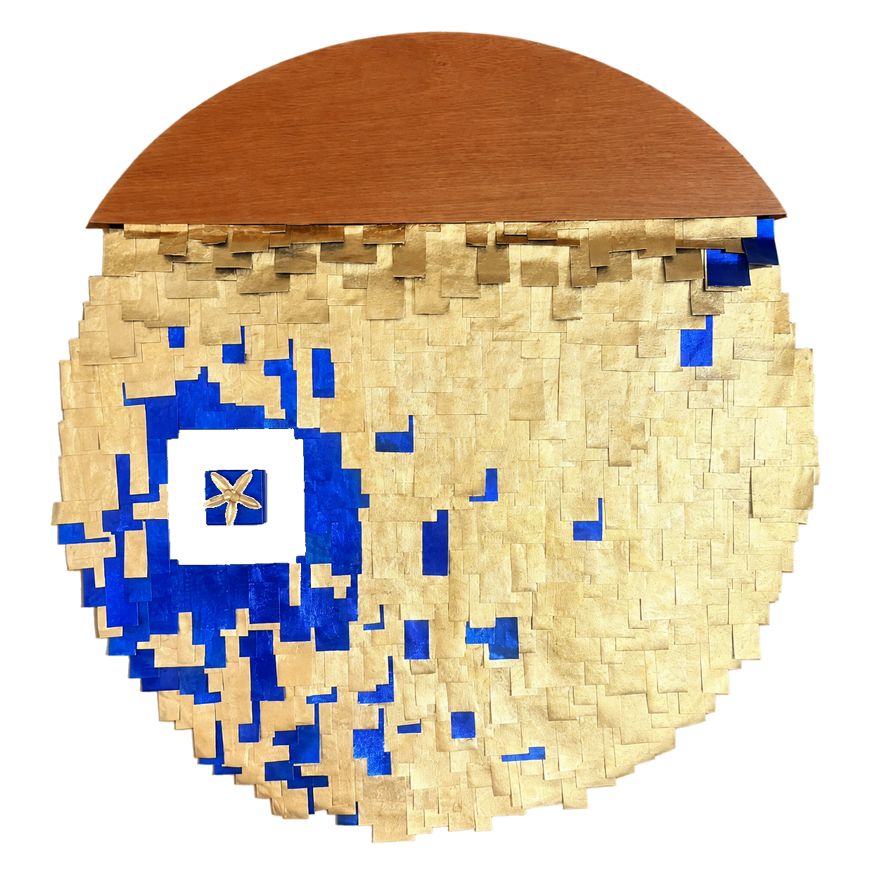Impermanencia, obra de técnica mixta con hojilla dorada y detalles azules